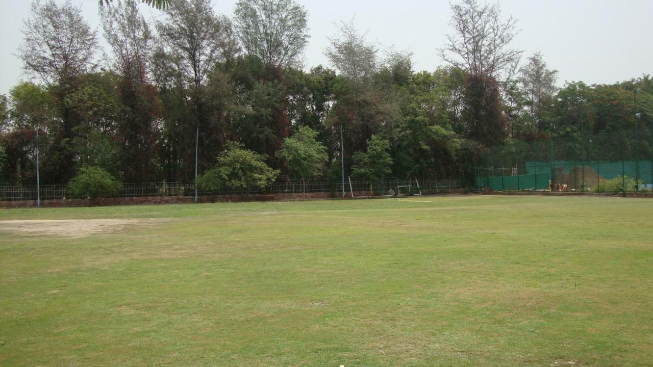 Ymca Greater Noida Programme Centre Vandrehjem Delhi  Eksteriør billede