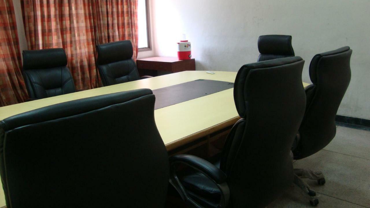 Ymca Greater Noida Programme Centre Vandrehjem Delhi  Eksteriør billede